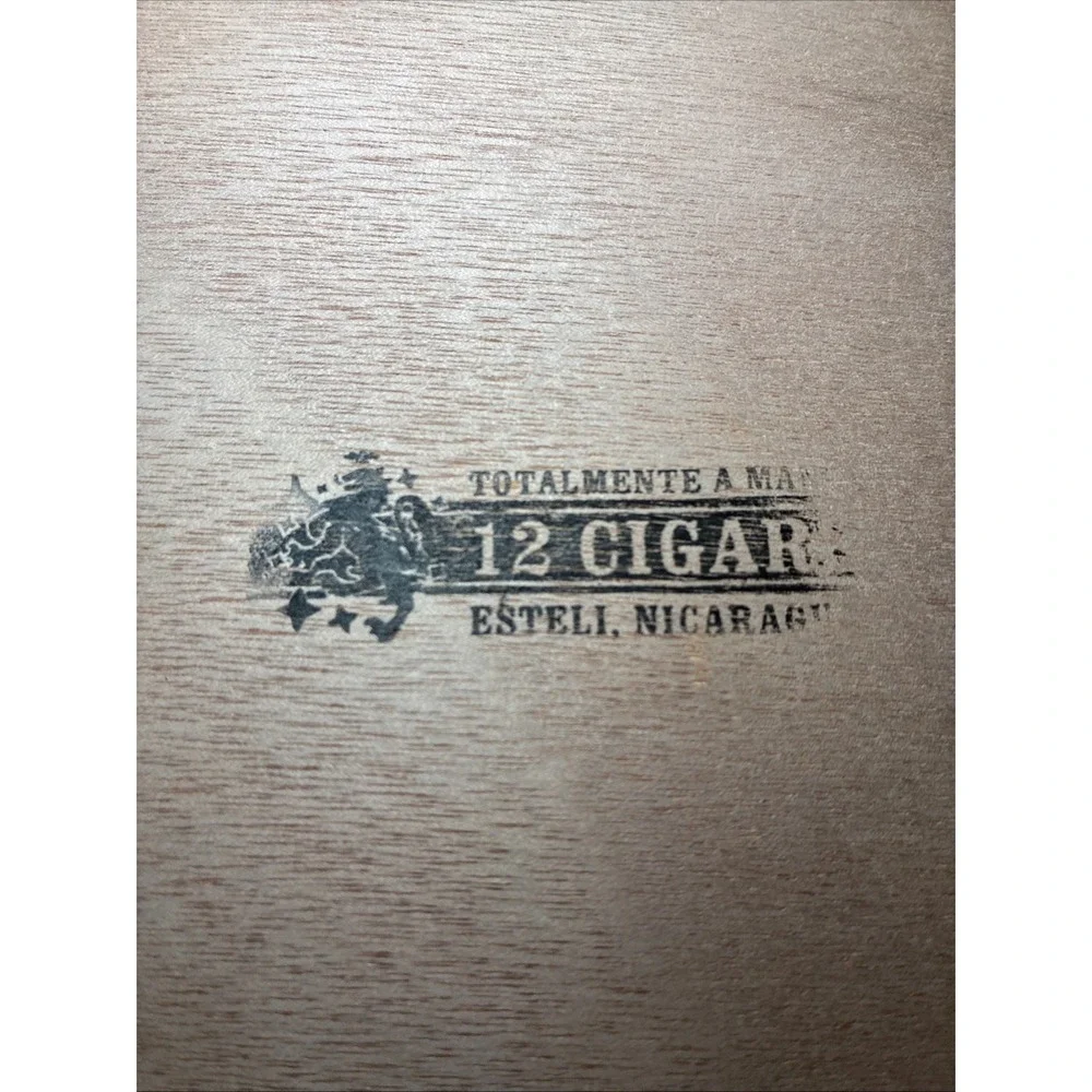 LIGA PRIVADA NO. 9 FLYING PIG DREW ESTATE Wood EMP Cigar Box  1